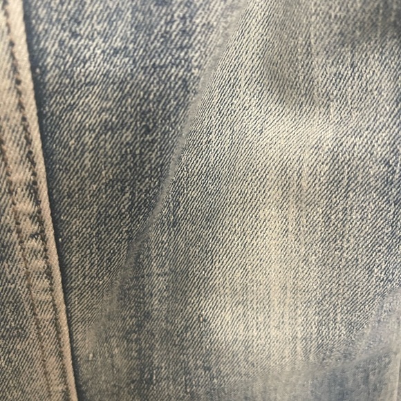 DENIM JACKET W BUTTON AND BUILT IN GREY SWEATSHIRT HOODIE!! size L - Picture 11 of 11